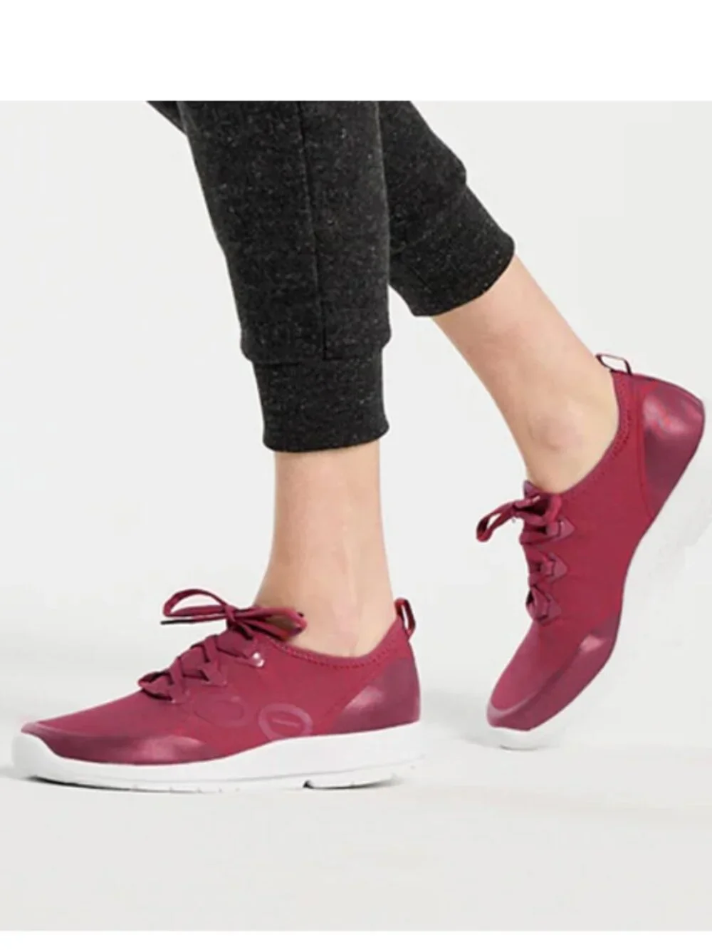 (New) OOFOS –‎ OOmg Sport LS Recovery Shoes (Rosebud) – Women's 8